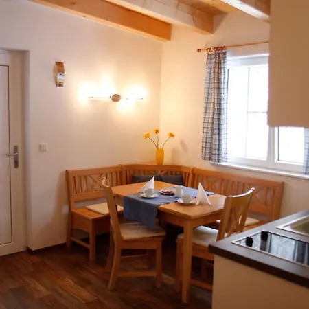 Daire Ferienwohnung Zeller *