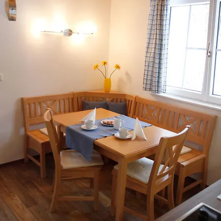 Daire Ferienwohnung Zeller *